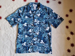 Neu mit Etikett Disney Parks Mickey Mouse kurzärmliges Hawaiihemd mit Knopfleiste blau S - Bild 1 von 5