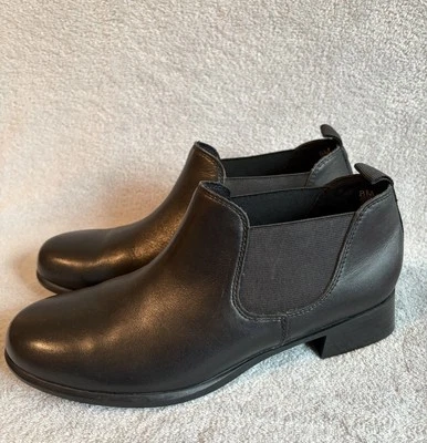 Botas al tobillo Munro de cuero negras para mujer 8 American Bedford suela de goma cómodas Foto 1 de 4