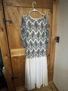 Abito Alex sera vita bassa beige taglia 14 pizzo look vintage, lunghezza lunga - Foto 1 di 4