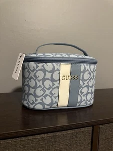 Guess Makeup Bag - Picture 1 of 2