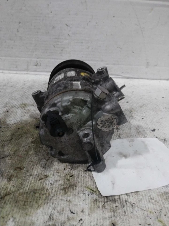 Compresor de aire acondicionado GTI 2017 497470 Foto 1 de 4