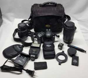 Nikon Digital SLR Camera D60 + Bag + Lenses + Charger + Flashes + More - Picture 1 of 21