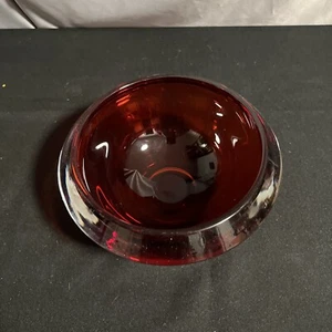 Beautiful 8 inch ruby glass bowl - Picture 1 of 4