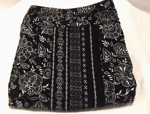 Maxi Falda Floral Liz Claiborne Para Mujer XL Negra Blanca Cintura Elástica Rayón - Imagen 1 de 4