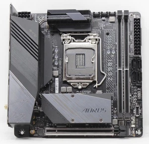GIGABYTE Z590I AORUS Ultra Intel Z590 Mini-ITX Mainboard Sockel 1200 (#11927) - Bild 1 von 3