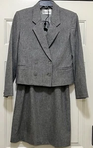 JH Collectibles Vintage Two-Piece Gray Wool Skirt Suit - Picture 1 of 10