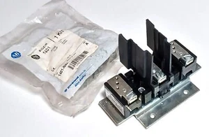 Allen Bradley 1494V-FS30 Ser.D Trailer Fuse Block Kit w/ 1401-N42 Clips - Picture 1 of 4