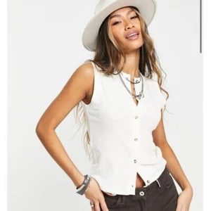 NWT Topshop Sleeveless Ribbed Button Down Tank Top in Ecru Cream Small - Picture 1 of 3