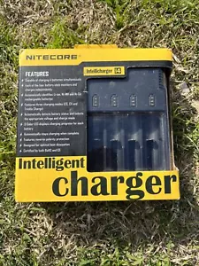 NITECORE New I4 240V 4 Bay Intellicharger Universal Charger - Picture 1 of 4