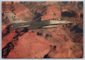 Postcard Arizona Glendale Luke Air Force Base F-16 Flying 22B - Picture 1 of 2