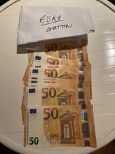 1000 euros Leftover Holiday Currency € 50€ Notes Money