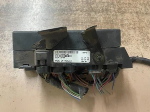 Ford F250 F350 Super Duty 6.0 Diesel Fuse Box Relay Module SC3T-14A067-AE - Picture 1 of 5