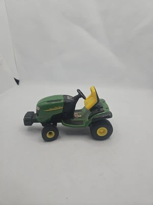 Vintage 2004 Ertl 1:16 John Deere L110 Lawn & Garden Tractor #15531 Used #FT3 - Image 1 of 4