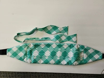 Juego de pajarita y faja hecha a mano #78 hecho en Estados Unidos Foto 1 de 3