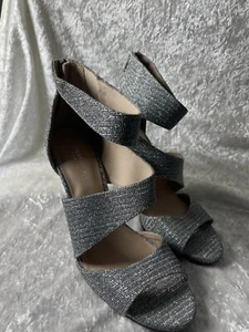 Christian Siriano Women’s  Open Toe Heels Sandals Silver Size 9 - Picture 1 of 11