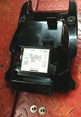 KAWASAKI ZL600 ELIMINATOR - GUARDABARROS TRASERO INTERIOR NEGRO (1933,2 MILLAS) MUY BONITO Foto 1 de 4