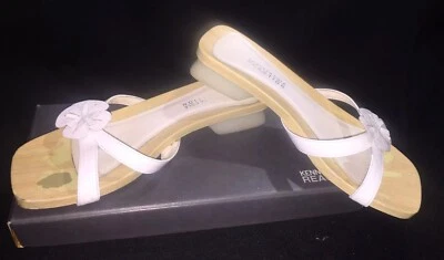 Kenneth Cole Reaction 白色女孩凉鞋 3 码 — 第 1/4 张图片