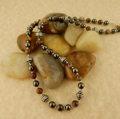 Collar de cuentas tribal celta unisex, piel de leopardo jaspe y hematita Foto 1 de 4