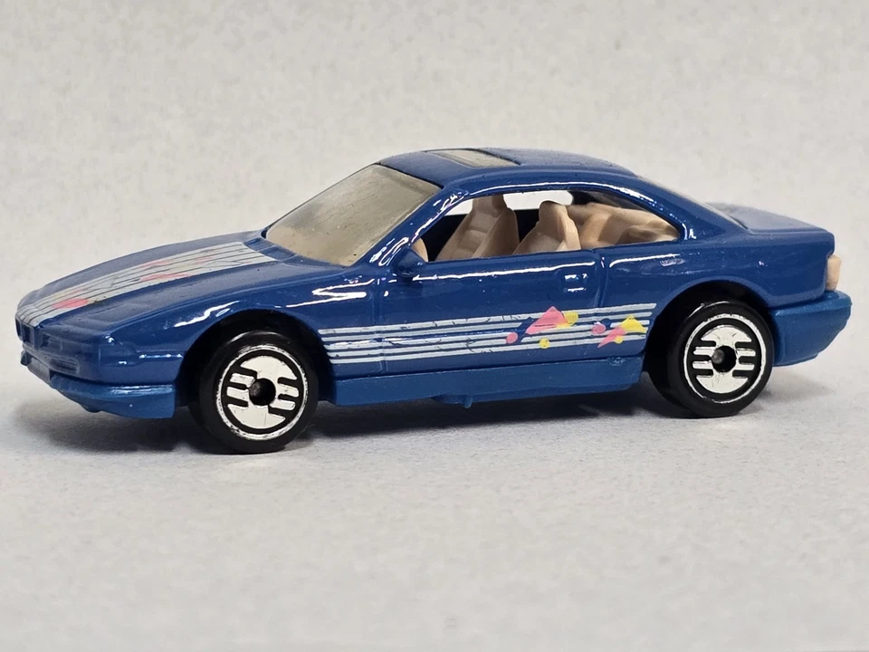 Hot Wheels BMW 850i #255 Ultra Hots Wheels 1/64 Scale Loose Car Diecast - Image 1 of 4