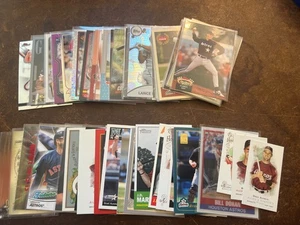 Lote de 50 tarjetas de los Astros de Houston - en su mayoría insertos, algunos Base Altuve, Correa, Biggio - Imagen 1 de 3