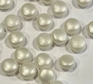 10 Pearly White Buttons 9mm Grooved Shank C46-52 AUSSIE SELLER - Picture 1 of 6