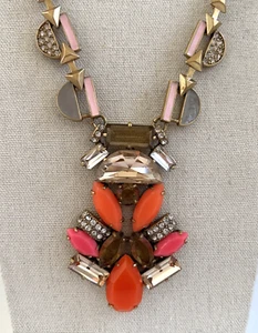 STELLA & DOT GOLDFARBENE HALSKETTE ORANGE ROSA BRAUN STRASS EMAILLE ANHÄNGER - Bild 1 von 5