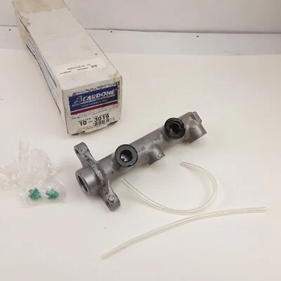 Cilindro maestro de freno Cardone 10-3019 Reman para Ford Mustang 1999-2004 Foto 1 de 4