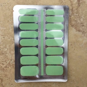 5 for $20 Nail Wrap - Reef Green - Picture 1 of 5