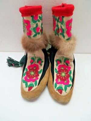 Zapatillas mocasín decorativas de cuero suave para mujer talla 8 Foto 1 de 4