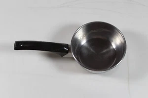 Olla/sartén pequeña vintage de acero inoxidable de 5" (cubo C8) - Imagen 1 de 4