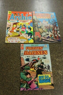 VINTAGE COMIC BOOKS ARCHIE, FIGHTIN MARINES, GHOSTLY HAUNTS  - Image 1 of 4