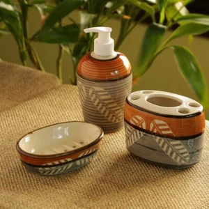 Ceramica Accessori Bagno Set Di 3- Dispenser Piatto Portaspazzolini - Foto 1 di 4