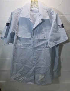 U.S. AIR FORCE Herren BLAUE UNIFORMHEMDEN KURZÄRMELIG mit Patches - Bild 1 von 4