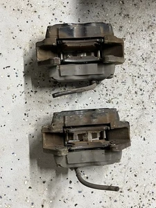 12 2012 Hyundai Genesis Front Pair Of 2 Brake Calipers 135K Mi OEM - Bild 1 von 14