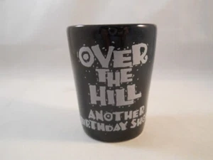 VINTAGE OVER THE HILL SCHNAPSGLAS - Bild 1 von 6
