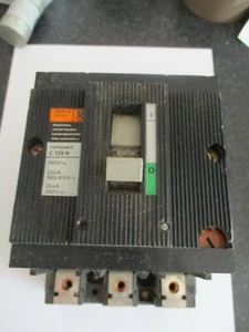 INTERRUPTOR DE CIRCUITO MERLIN GERIN COMPACT C125 N 16 AMP TRIPLE POLO MCCB - Imagen 1 de 2