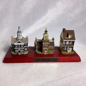 Philadelphia Mini Statuen Independence Hall Betsy Ross House Carpenter's Hall - Bild 1 von 11