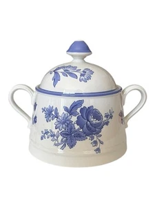 Spode Rochelle Sugar Bowl and Cover 5”T x 4”W Excellent Used Condition - Picture 1 of 9
