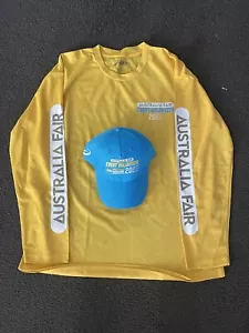 ASICS Shirt Yellow & Blue Cap Bundle Gold coast Marathon Volunteer Size L - Picture 1 of 5