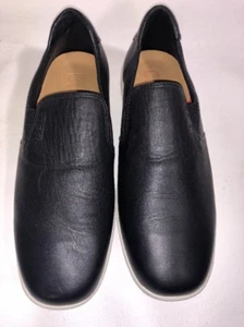 Clae Garvey Slip-On Black Leather M9/W10.5/EU42 New - Picture 1 of 12