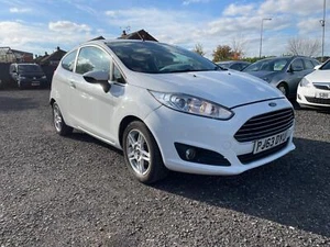 2013 Ford Fiesta 1.25 82 Zetec 3dr HATCHBACK Petrol Manual - Picture 1 of 11