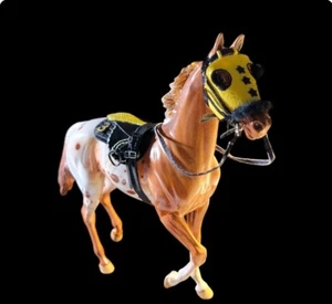 CM 1:9 Traditional Breyer Pferderennen Set mit Blinders Maske - Bild 1 von 1