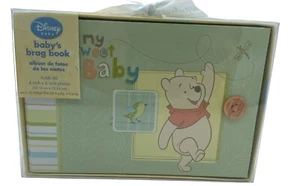 Album fotografico Disney Winnie The Pooh Baby Brag Book - contiene 20 foto 4x6 NUOVO - Foto 1 di 1