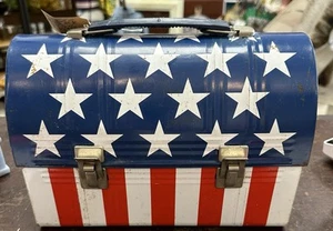Vintage 4th Of July Stars & Stripes US Flag Dome Lunchbox by Aladdin Made In USA - Picture 1 of 12