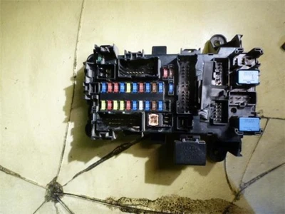 15257a2464j2 Caja Reles/Fusibles para SUZUKI GRAND VITARA (JB/JT) * 2007 115089 - Imagen 1 de 3