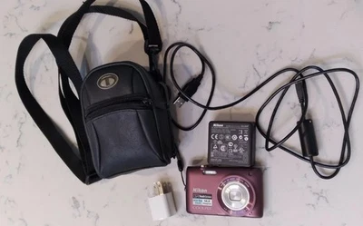 Nikon COOLPIX S4100 14MP Digital Camera Plum Purple w/Case Charger Cord - Image 1 of 4