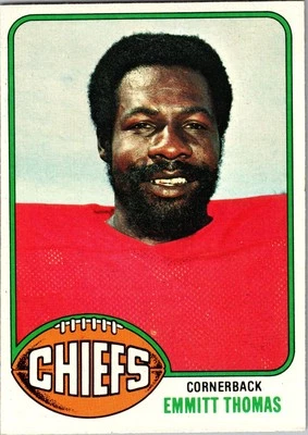 1976 Topps Football Card #216 Emmitt Thomas - Kansas City Chiefs  - Image 1 of 2
