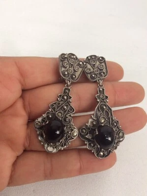 Beautiful Vtg Art Deco sterling Silver 925 Marcasite Onyx Clip earrings - Image 1 of 4