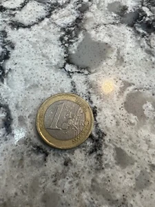 Rare 1 Euro 2003 Espana Valore Coin - Picture 1 of 2
