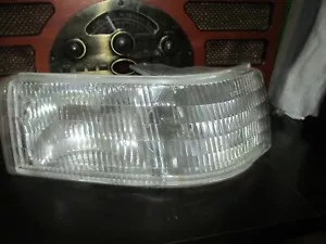 Luz de giro/estacionamiento Cadillac Eldorado 1992-2002 lado del pasajero ENVÍO GRATUITO - Imagen 1 de 3